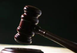 王暖暖跨国离婚案开庭审理 国内首例境外服刑离婚案引关注