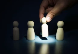 十四五时期中国就业工作实现新突破 人社部发布会披露详实数据